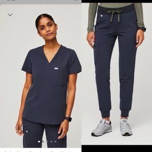 Figs scrub set- Quiet Navy